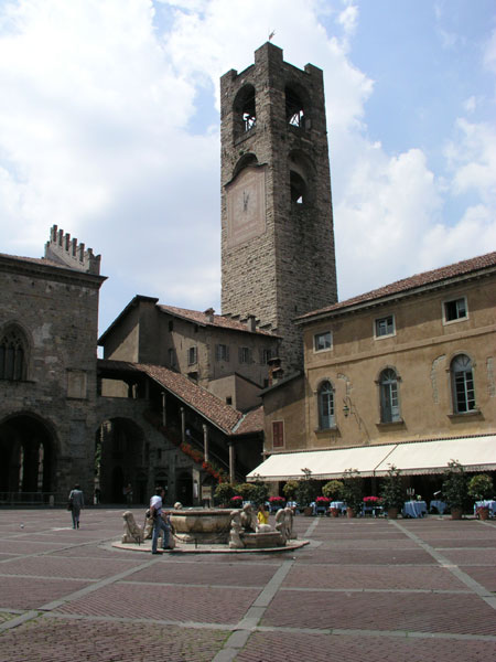 Photo - Bergamo - Old City